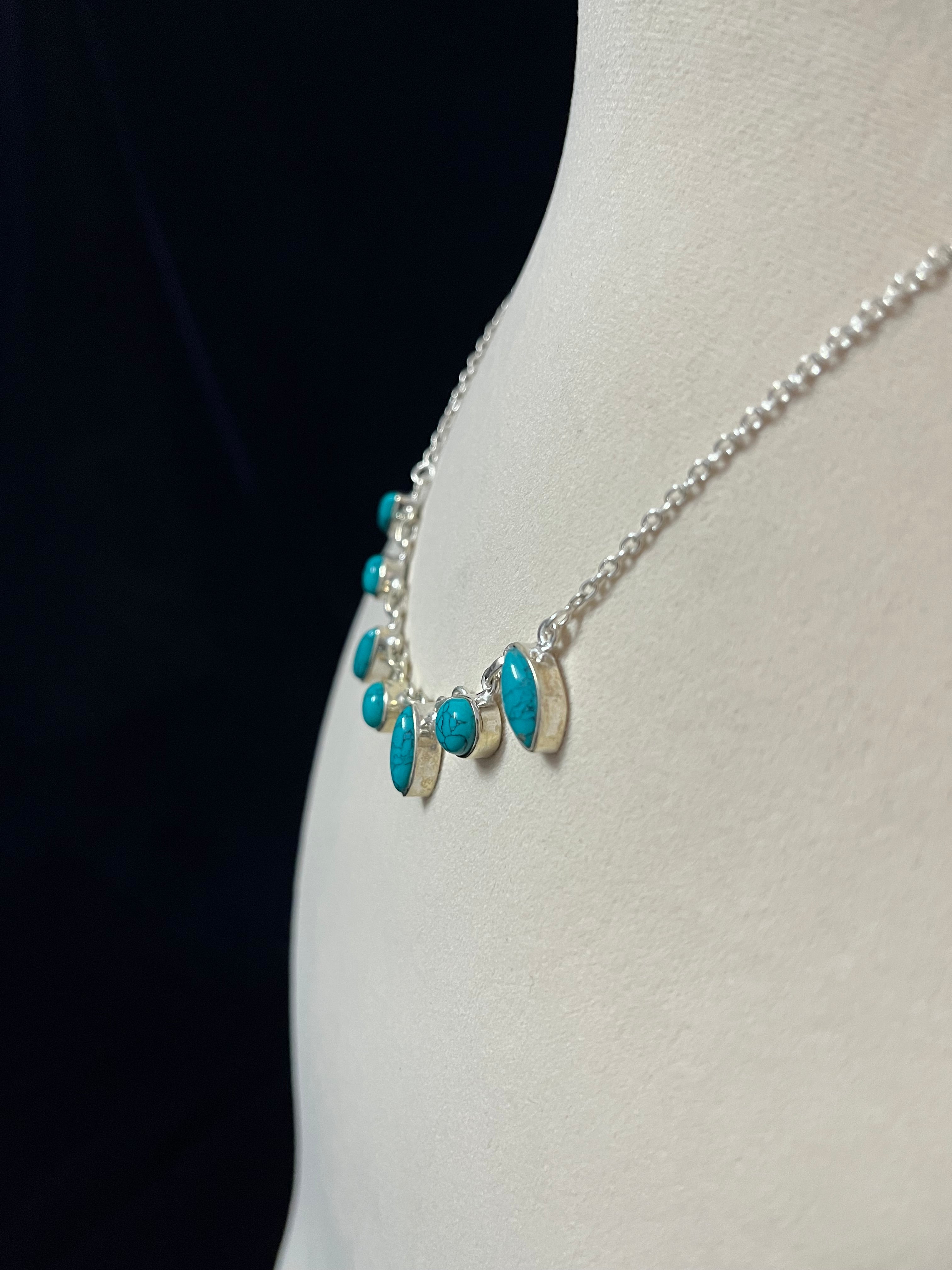 Turquoise lightweight necklace set