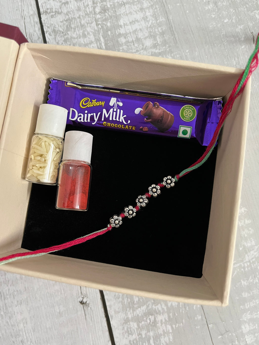 Floral Ganthan Rakhi