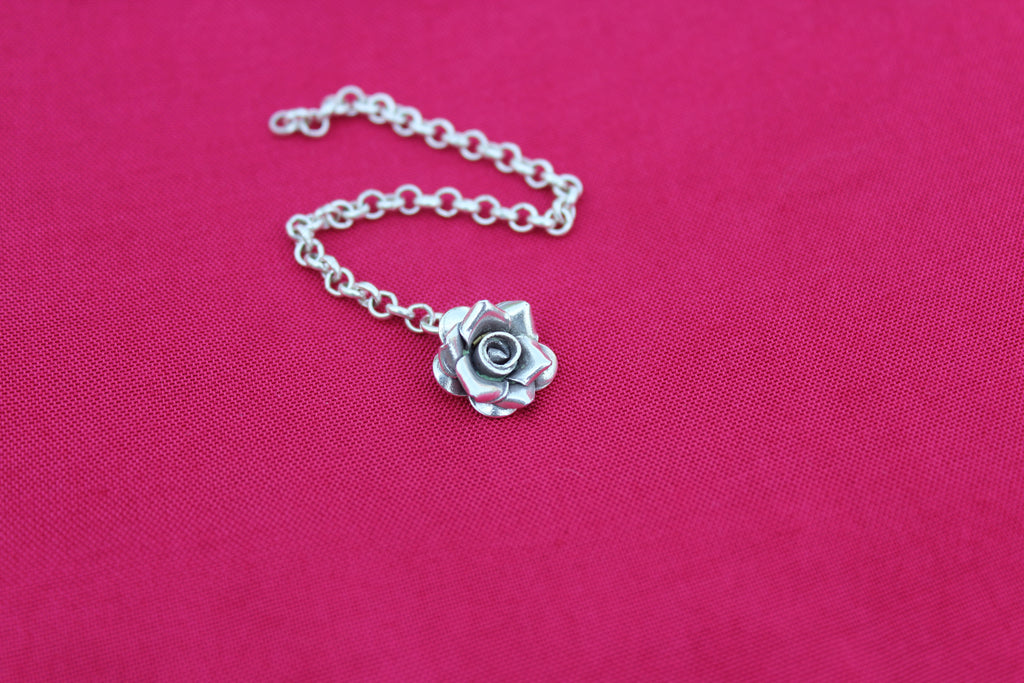 Intricate Rose Maangtika