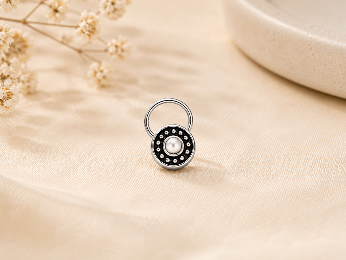 Pearl Nose Pin (Pierce)