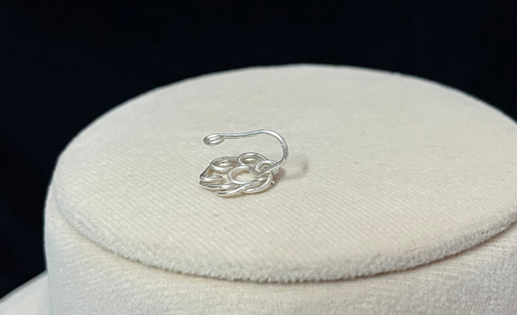 Filigree Flowe Clip-On Nose Pin