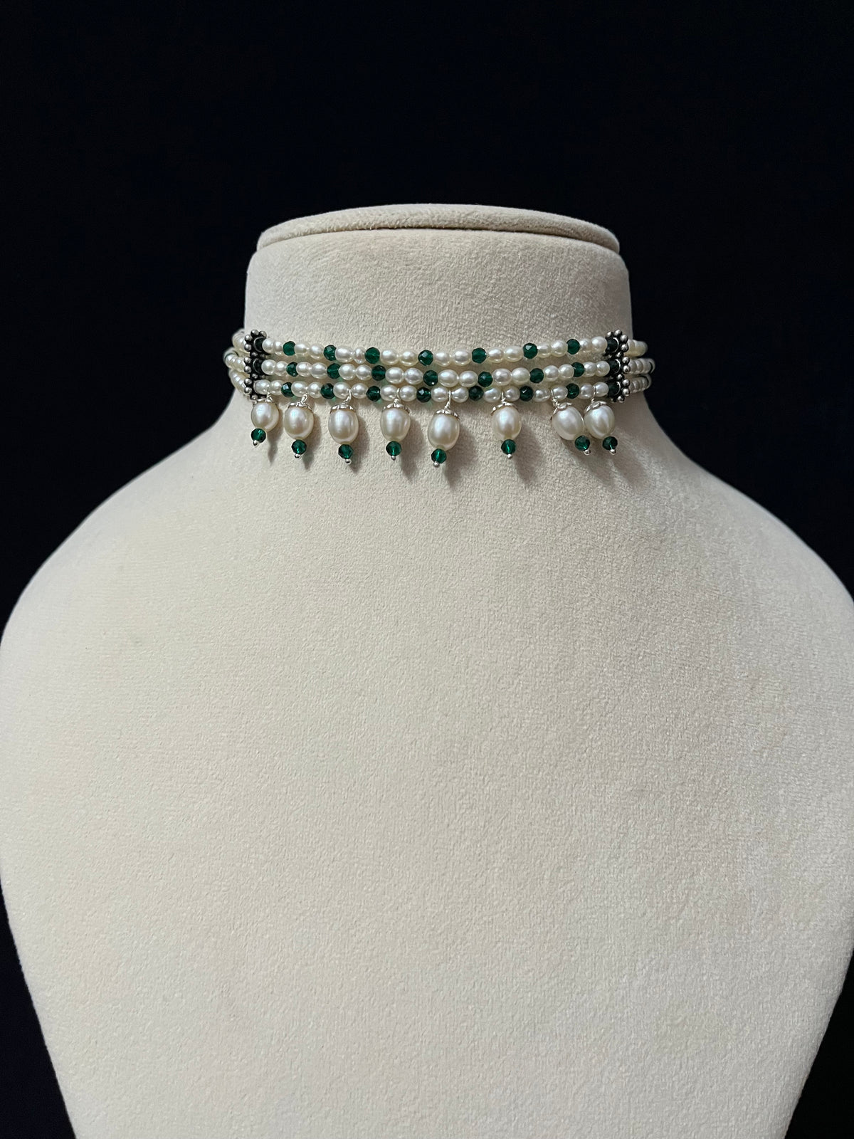 Pearl Drop Chick Necklace