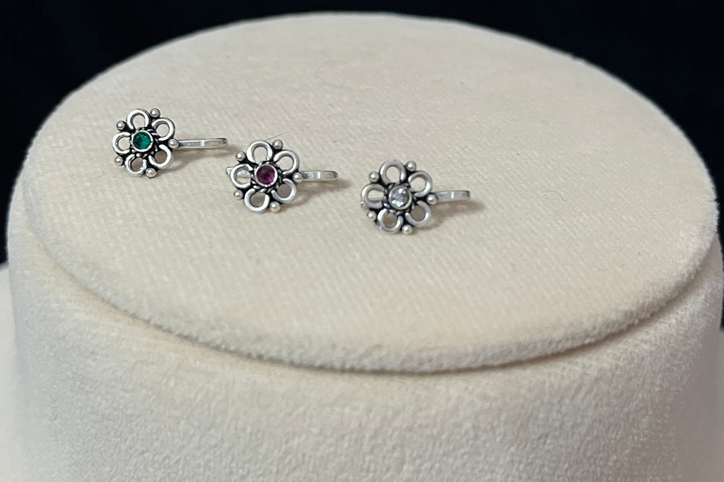 Floral Clip on Nose Pin