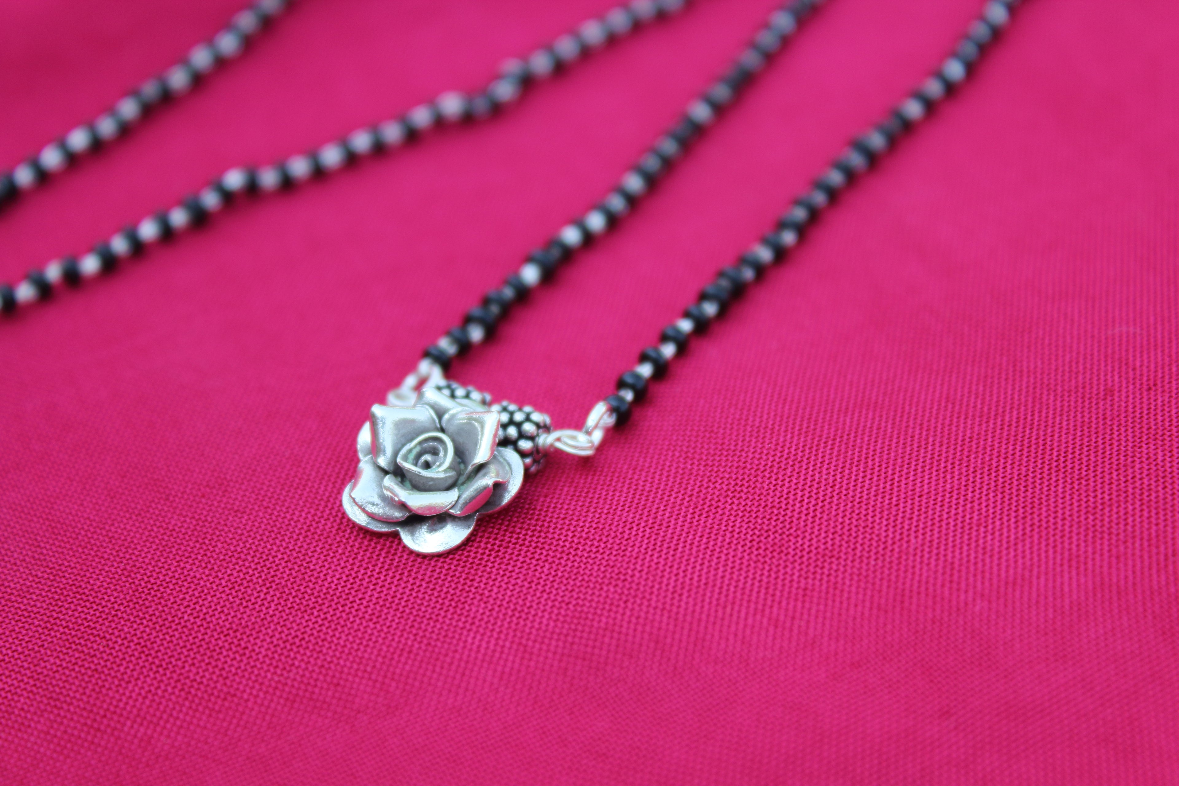 3D Bloom Rose Mangalsutra