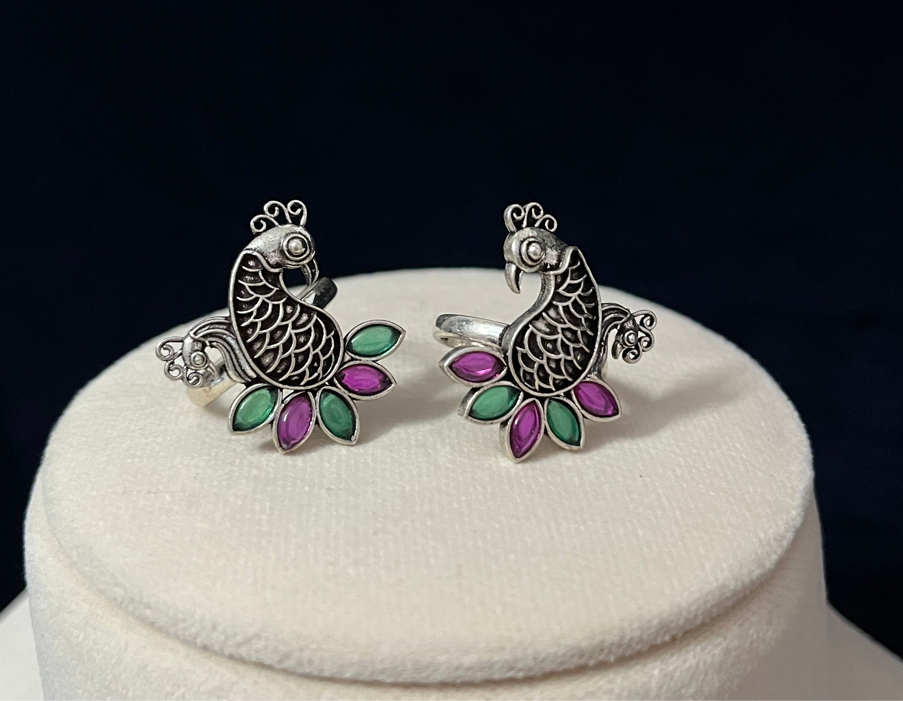 Multicolor Utsav Peacock Toe Ring