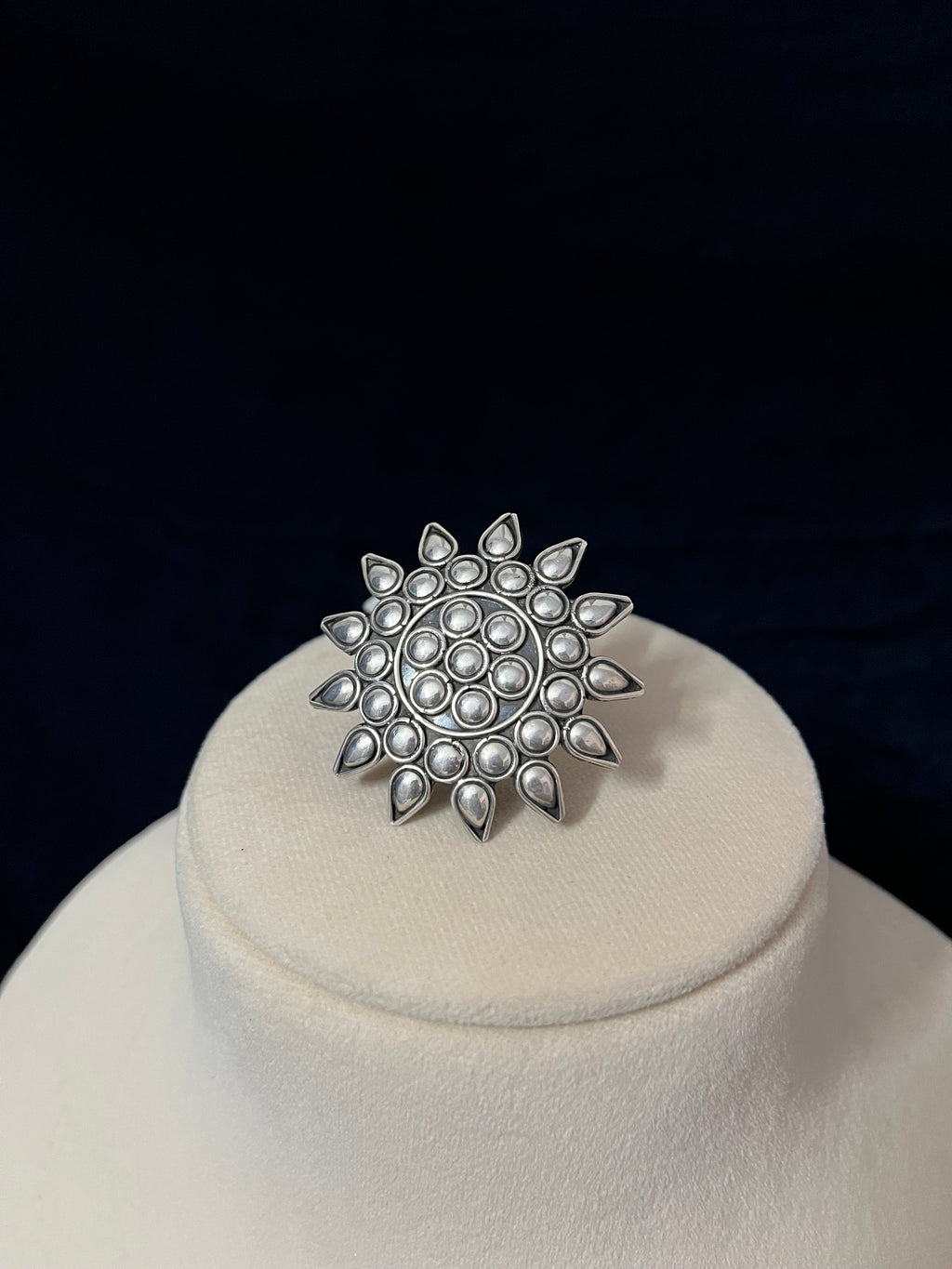 Stunning Sunflower Ring