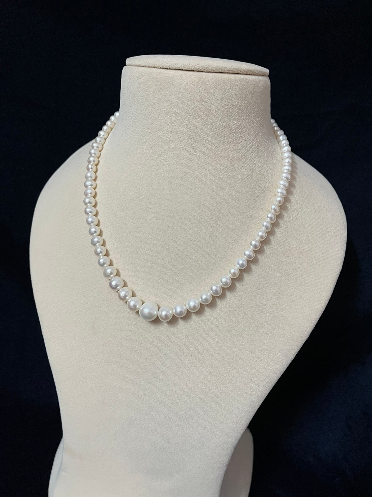 Fine Graduation Pearl Necklace