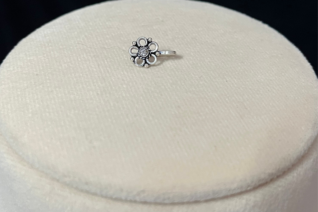 Floral Clip on Nose Pin