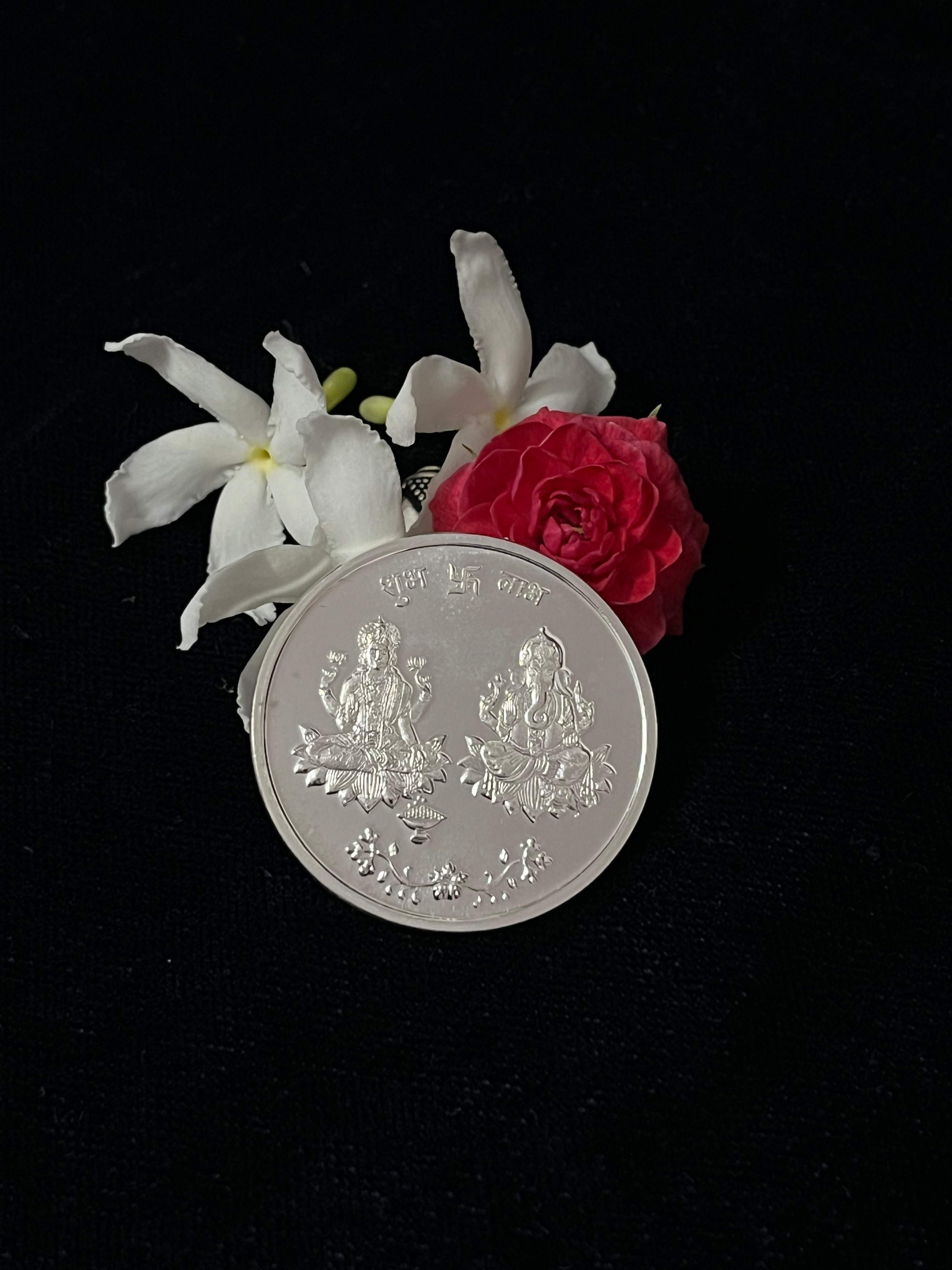 Laxmi Ganesh Silver Coin 10 gm
