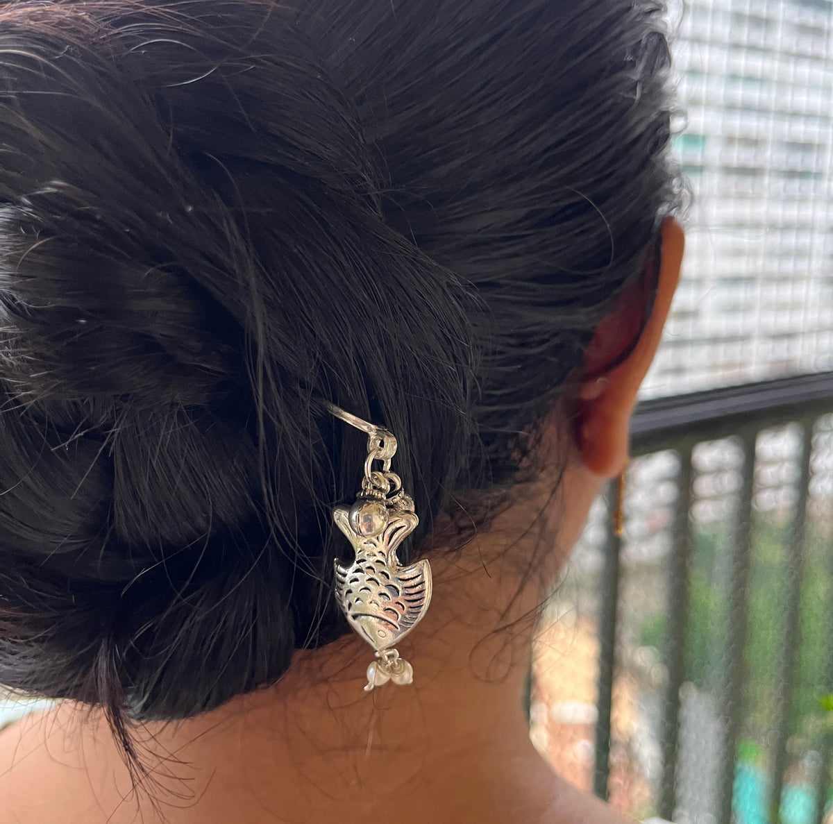 Pearl Drop Fish Juda Pin