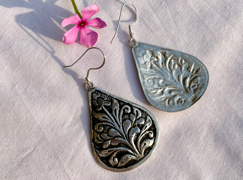 Drop Shape Chitai Hook Earring