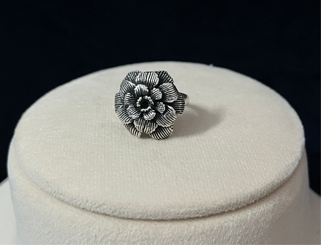 Multilayer Flower bloom Ring