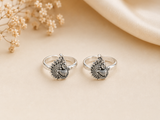 Dancing Peacock Carved Toe Ring