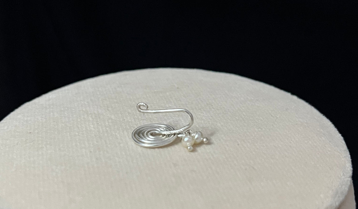 Spiral Pearl Drop Clip-On Nose pin