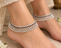Wavy Black Bead Anklet