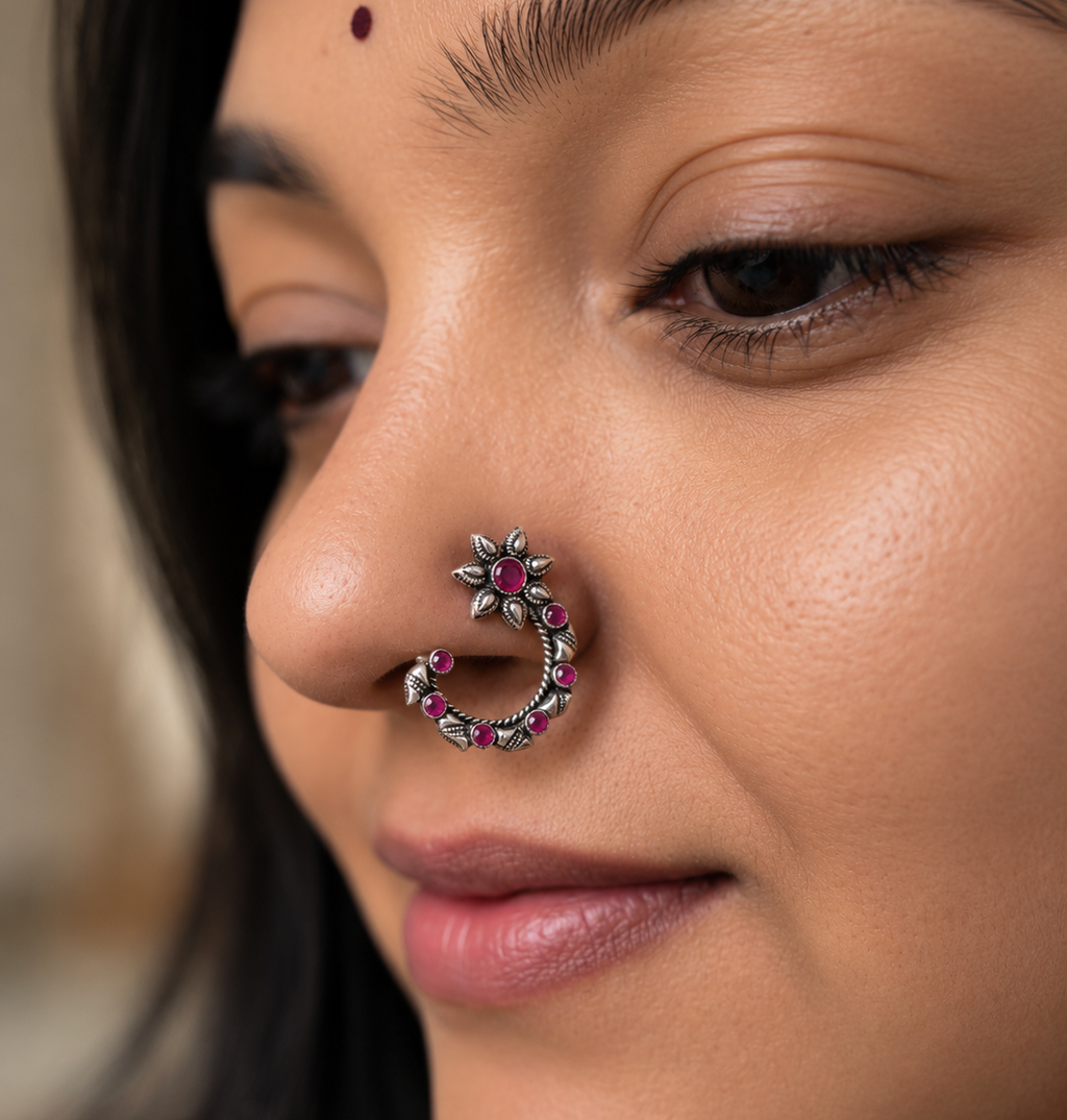 Flower Moon Nose Pin (Pierce)