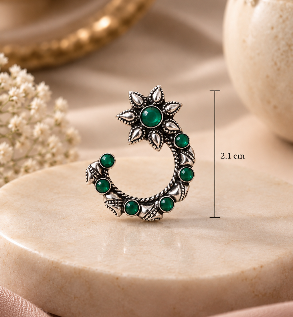 Flower Moon Nose Pin (Pierce)