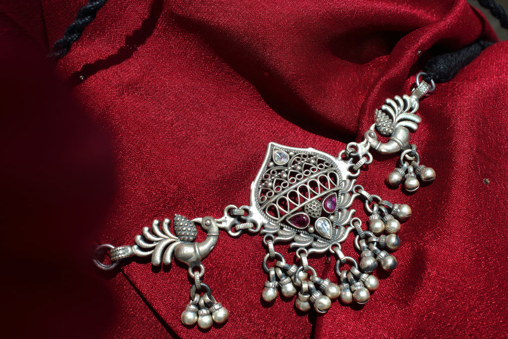 Intricate Jadau Ghungroo Choker Set