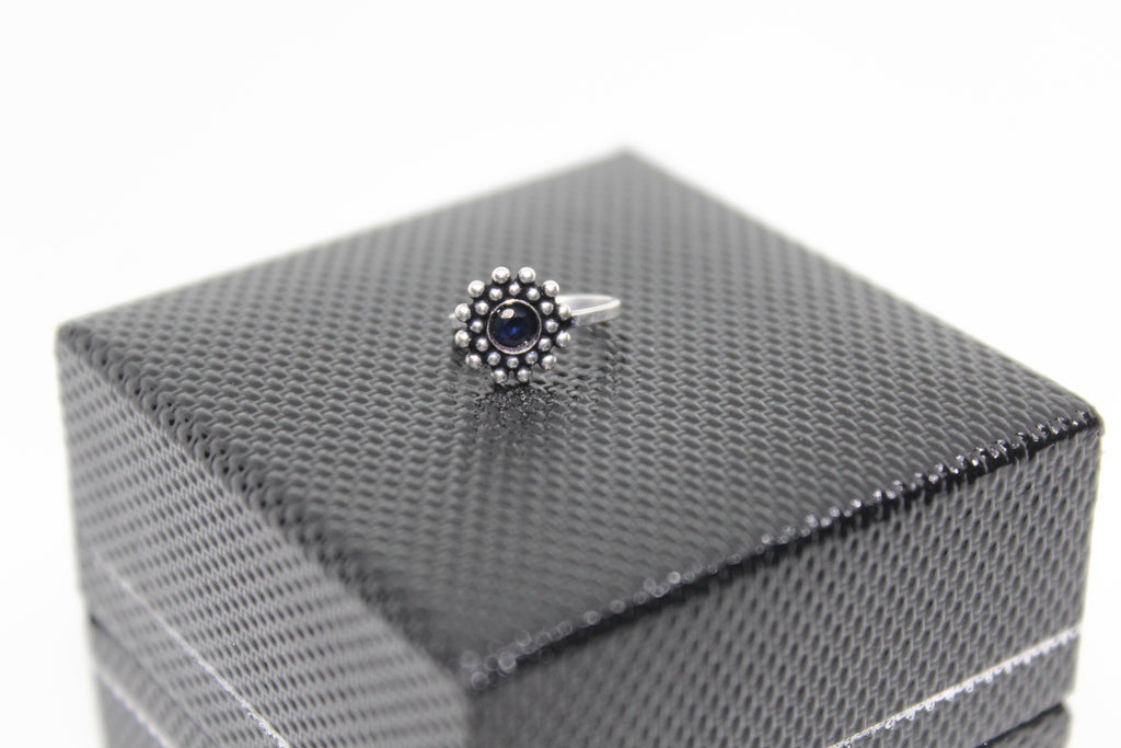 Rawa work Stone Studded Round Clip On Nose Pin(Black)