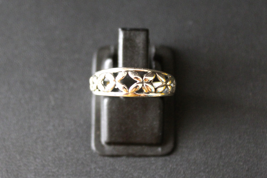 Blooming Jasmine array Ring
