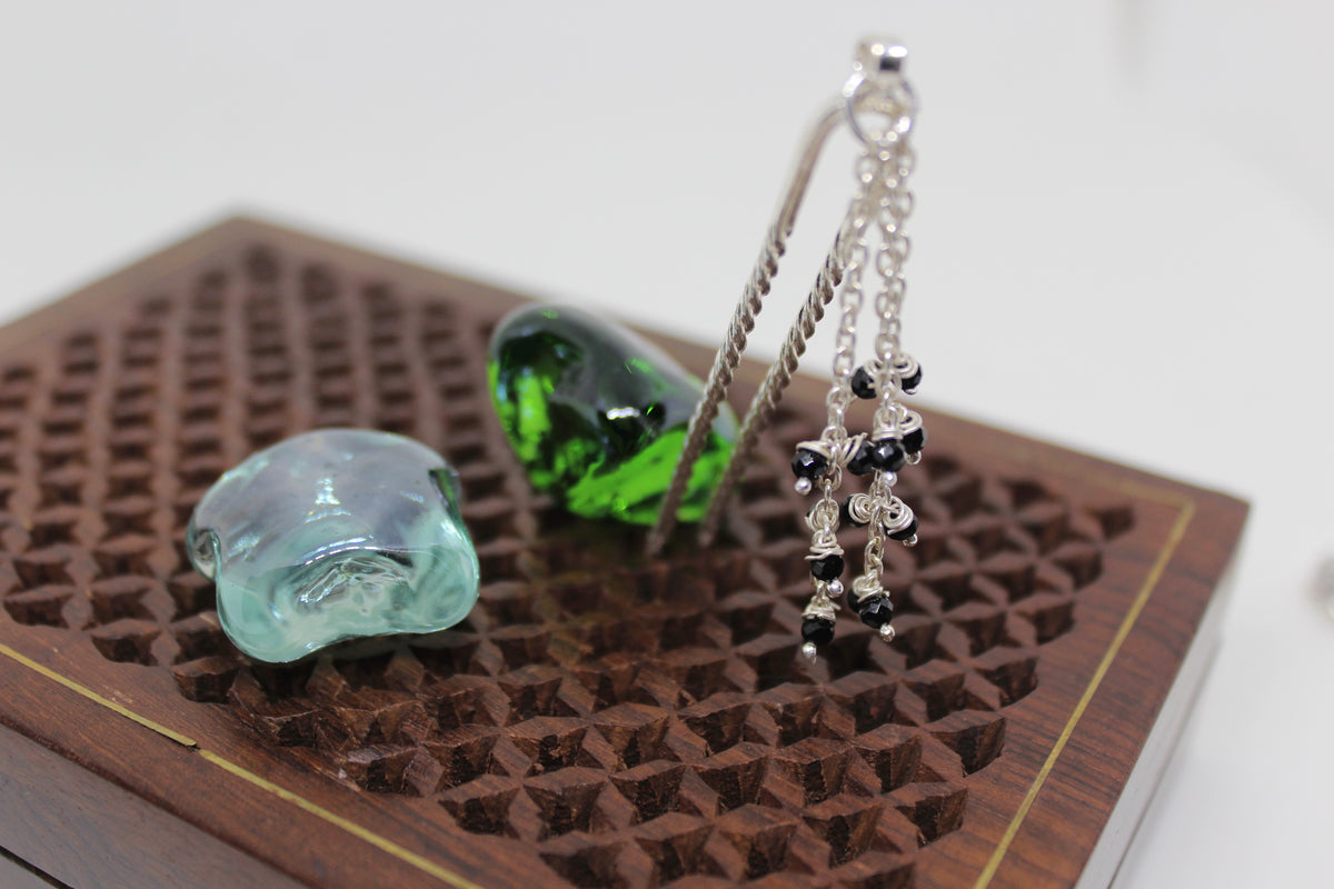 Juda Pin with Black Bead Hanging