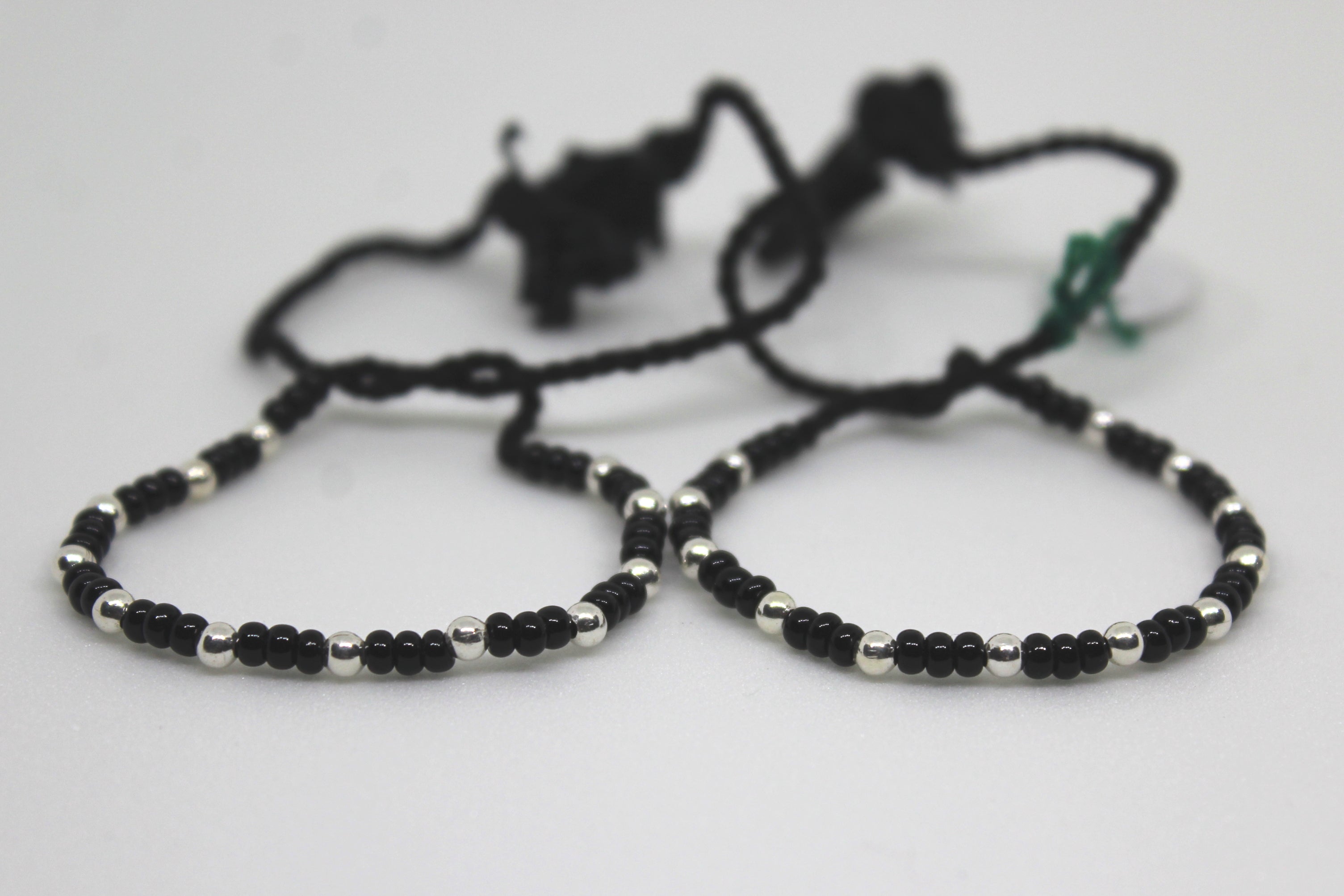 Black and Silver Beads Thread Nazaria