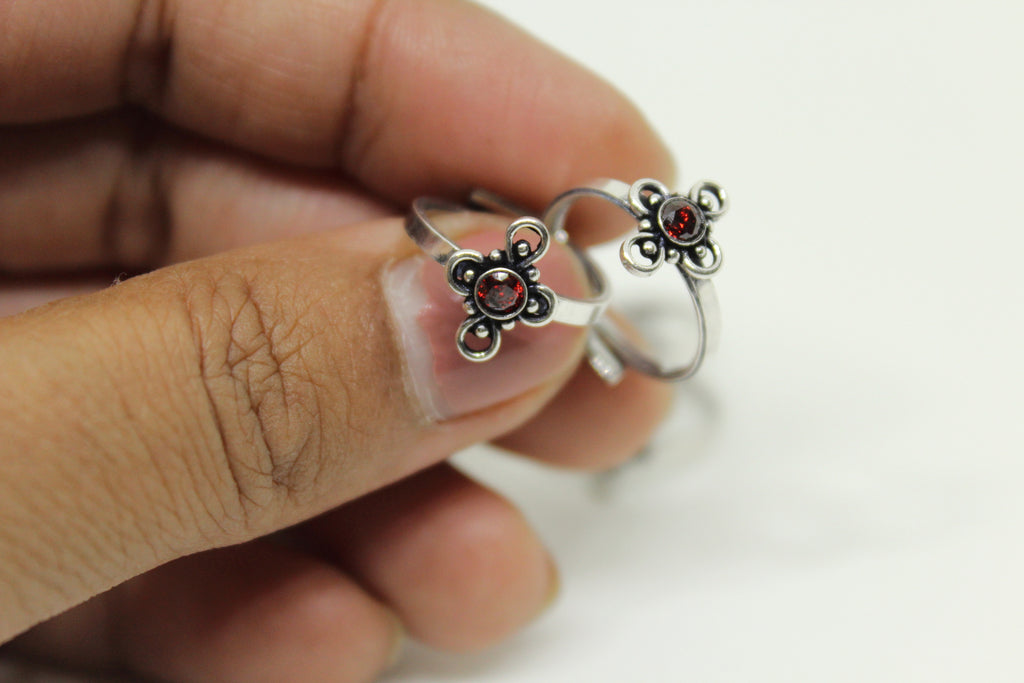 Red Stone flower Toe Ring
