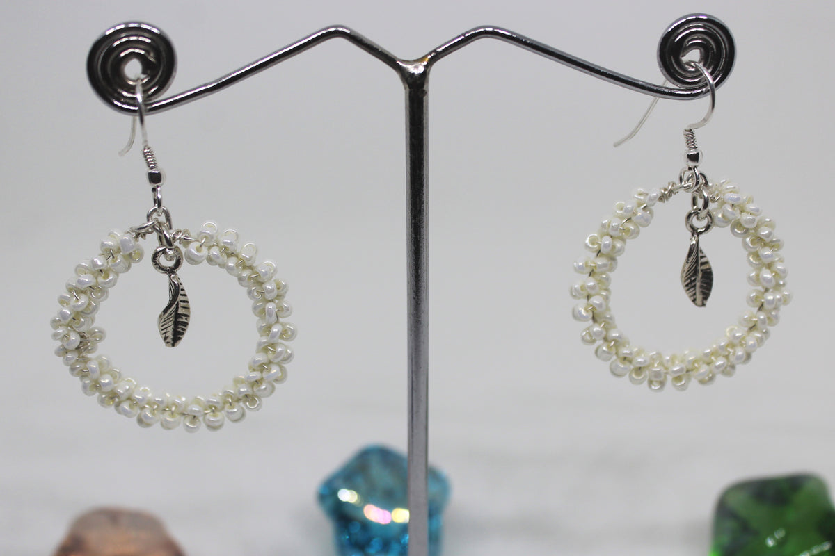 White Beads Ring with Leaf Charm Earring