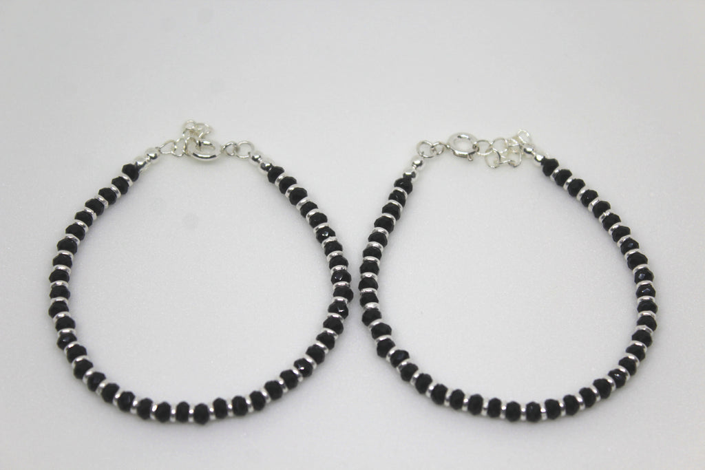 Black Beads with Silver Rings Nazaria with Lock