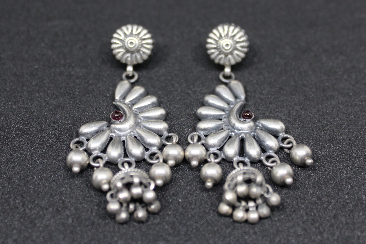 Half Moon Kemp Flower With Small Jhumka