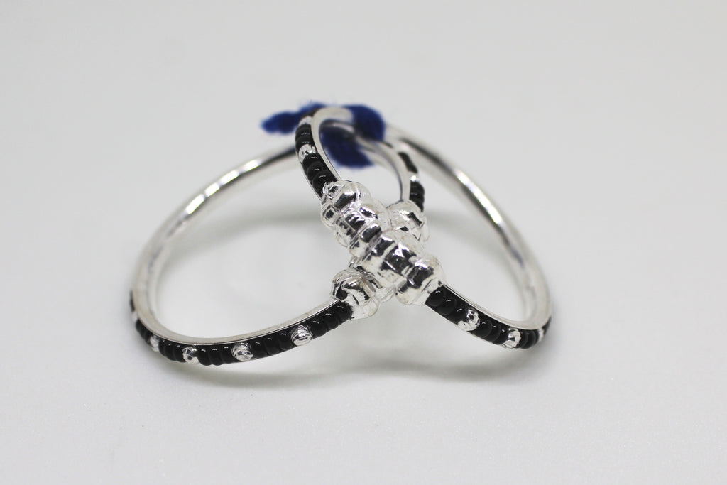 Black and Silver Beads kada