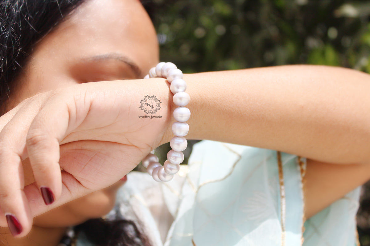 Grey Fresh Water Pearl Bracelet