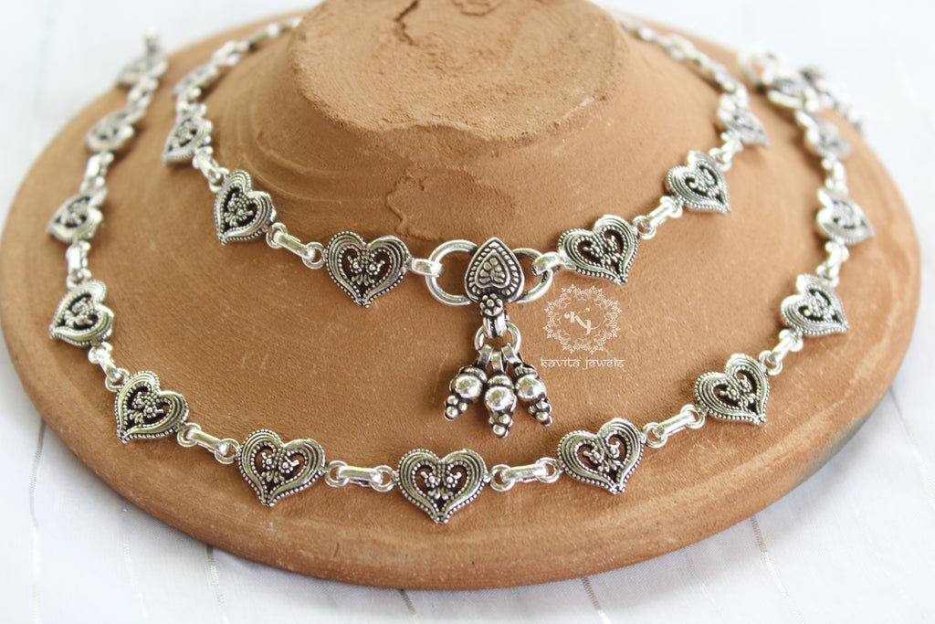 Rawa Heart Motif Anklet