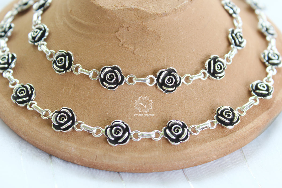 Rose Motif Anklet