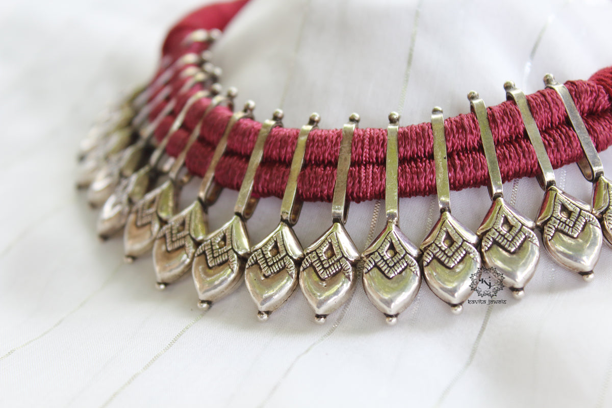 Flower Drop Red Thread Necklace