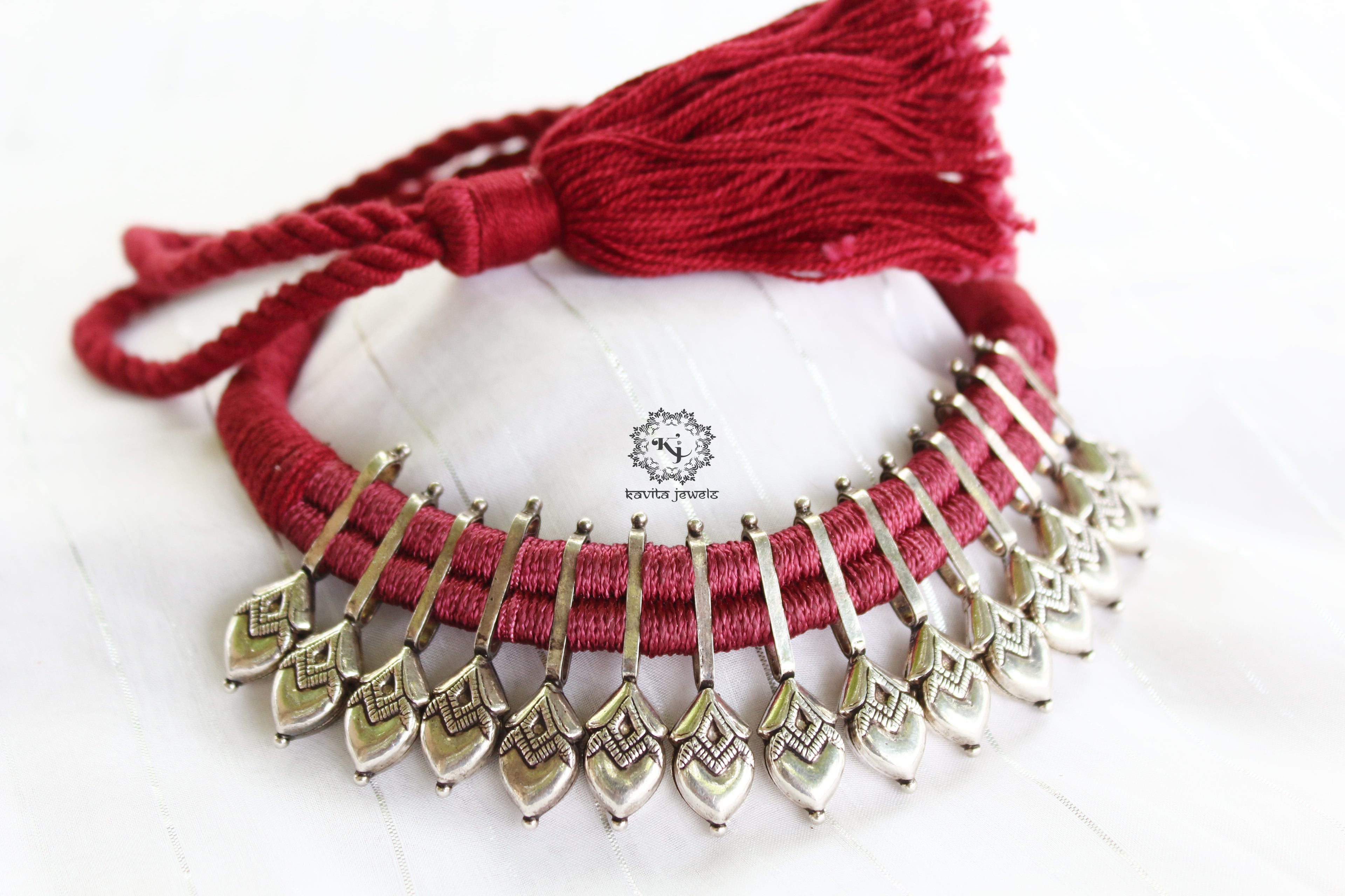 Flower Drop Red Thread Necklace