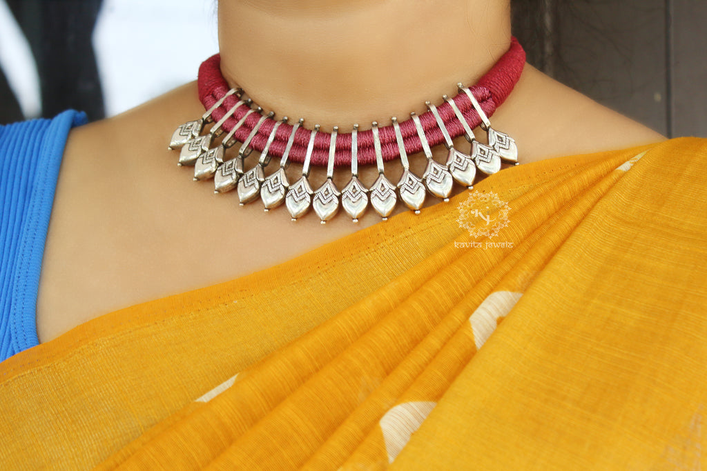 Flower Drop Red Thread Necklace