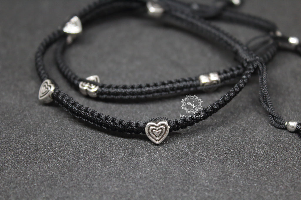 Heart Motif Thread Anklet
