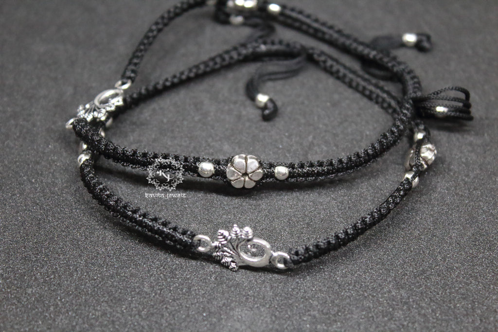 Dancing Peacock And Flower Thread Anklet