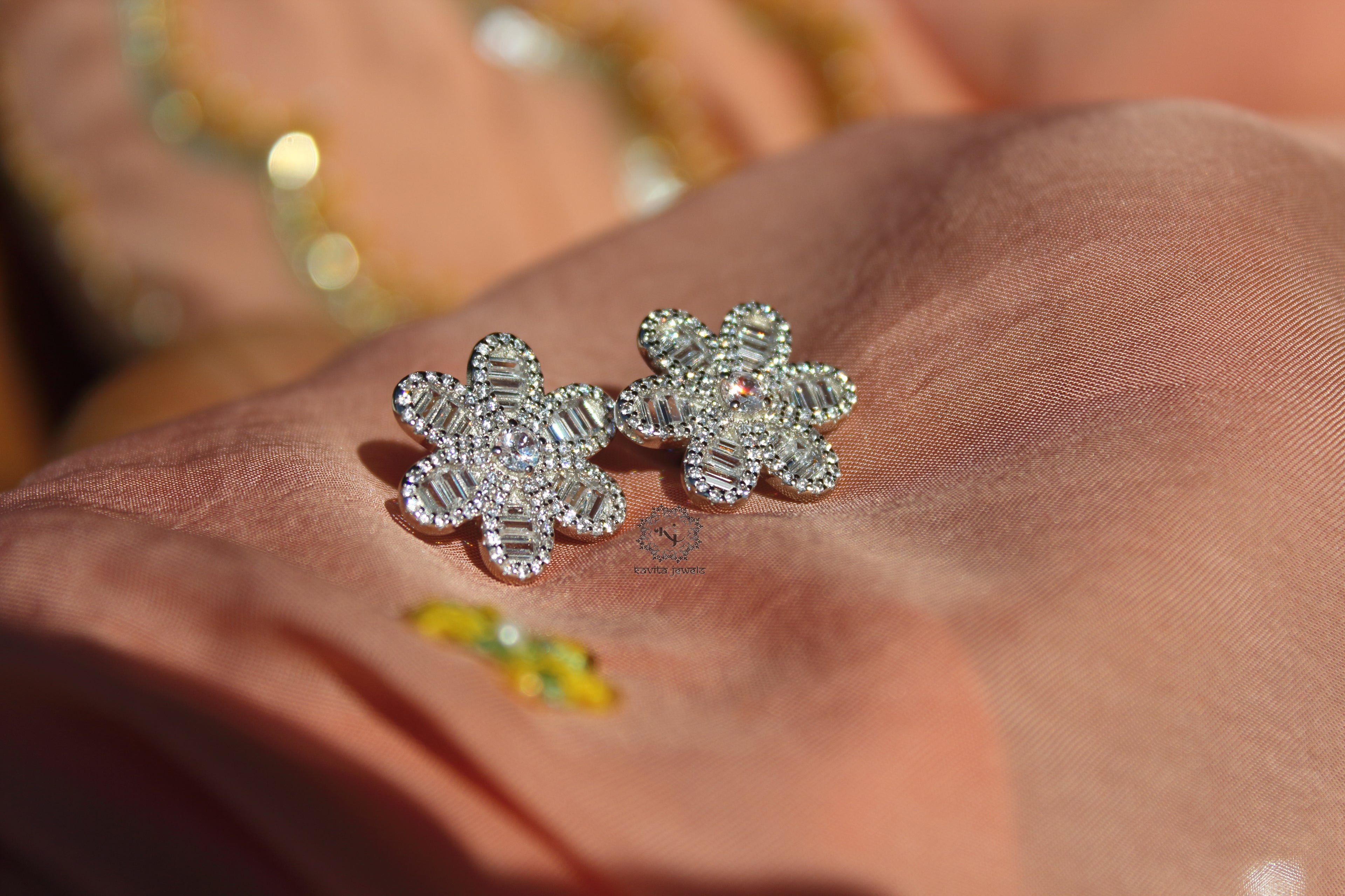 Sparkling Flower Earrings