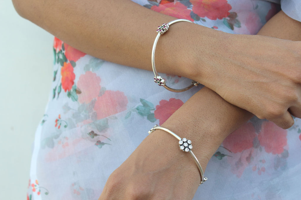 Sterling Silver Flower Bangle