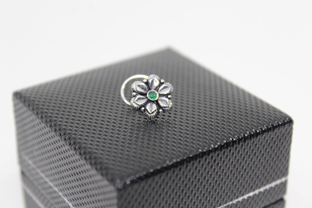 Flower Nose pin(Green)