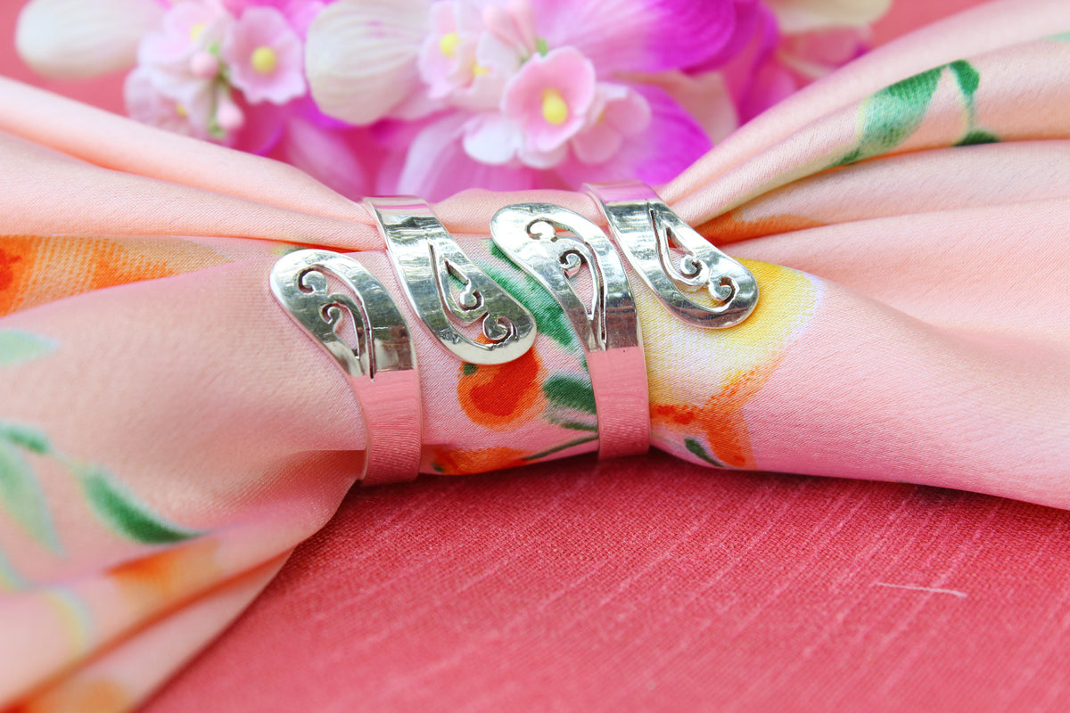 Jali thumb ring