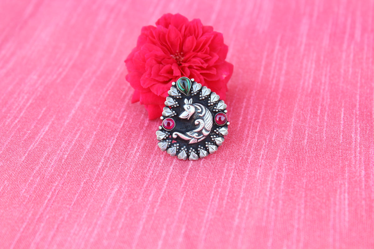 Oxidized fish ring