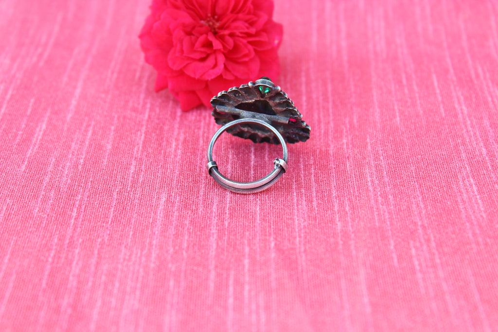 Oxidized fish ring