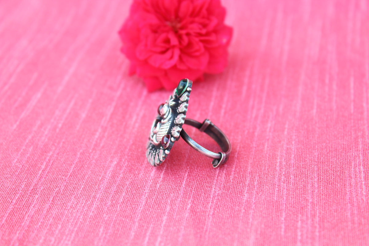 Oxidized fish ring