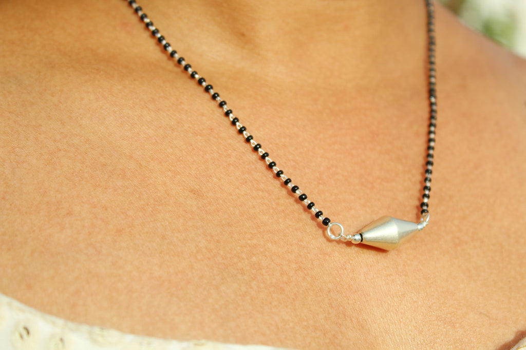 Dholki Mangalsutra
