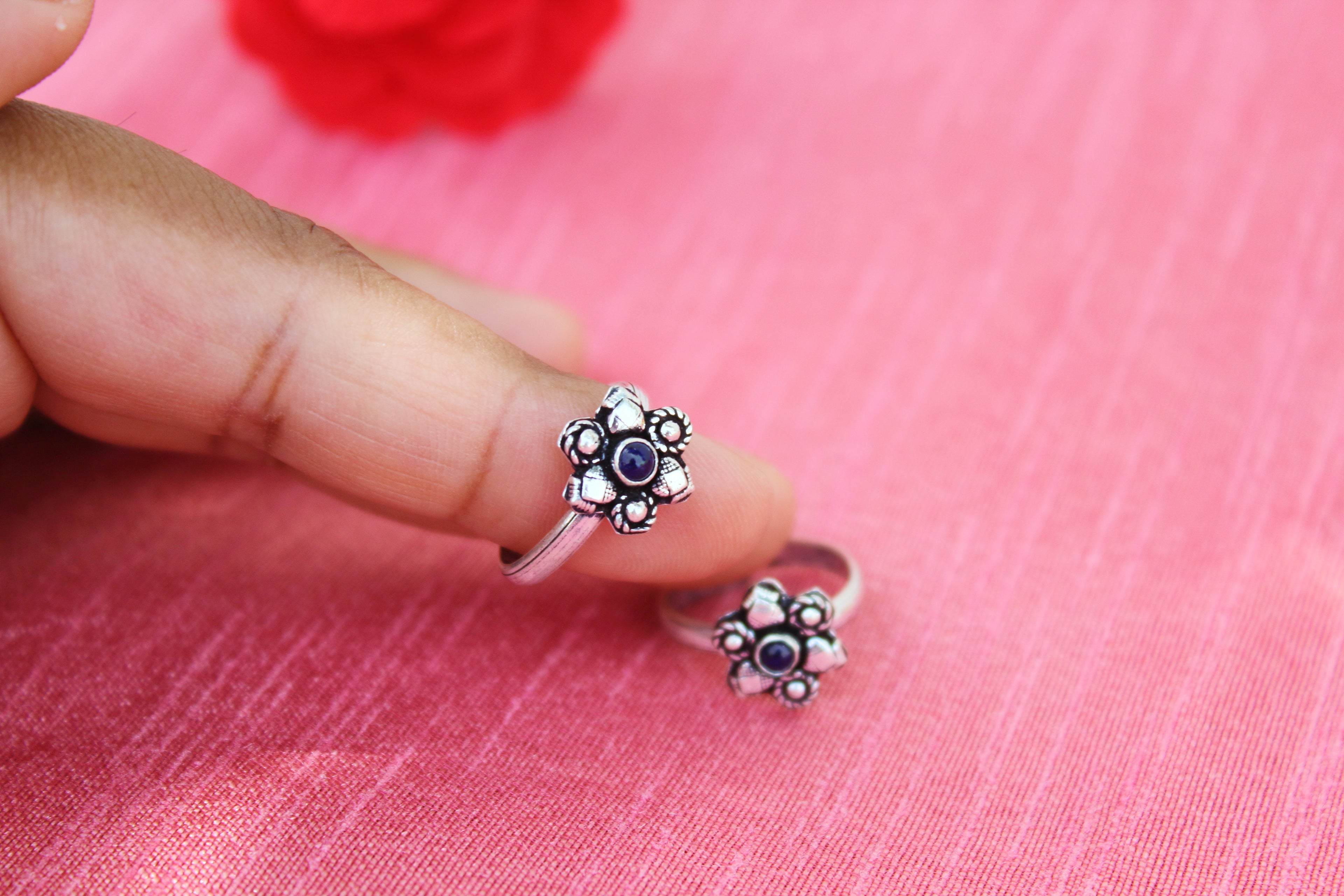 Purple Flower Bloom Toe Ring