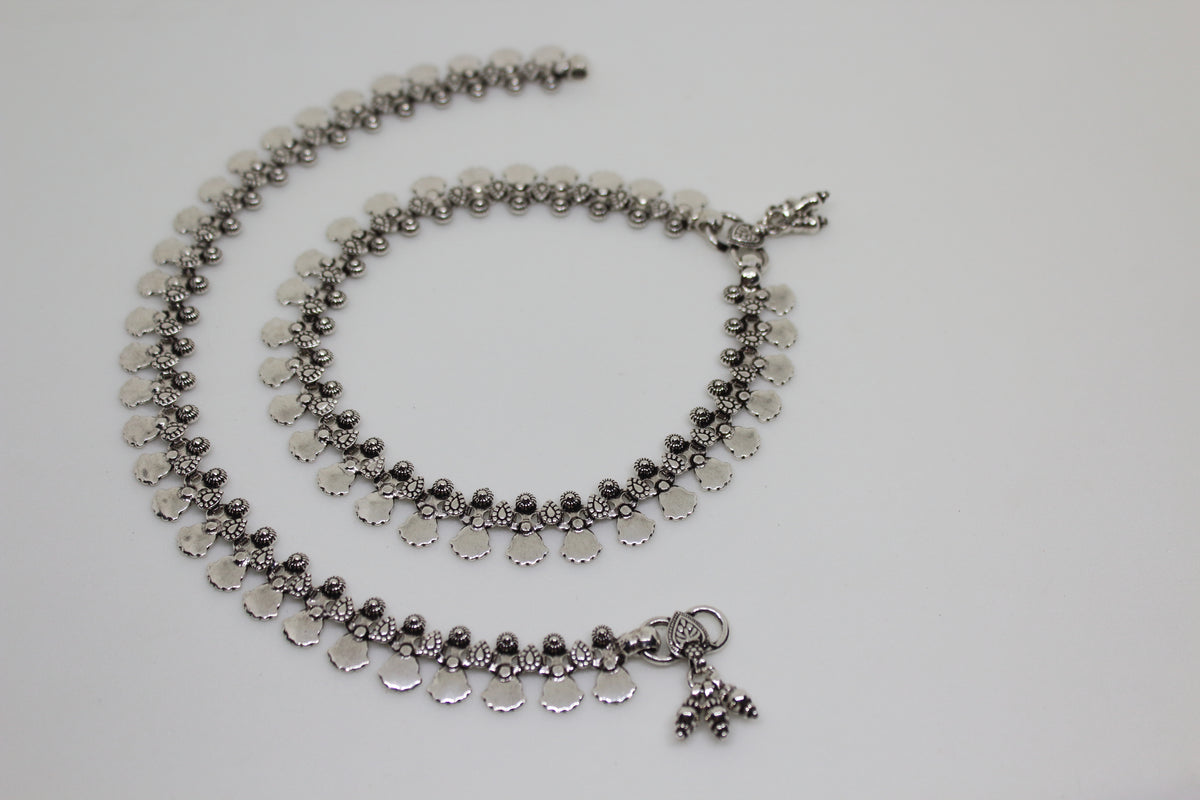 Antique Snowdrop Anklet
