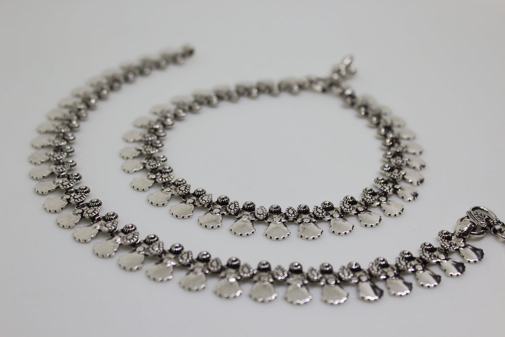 Antique Snowdrop Anklet